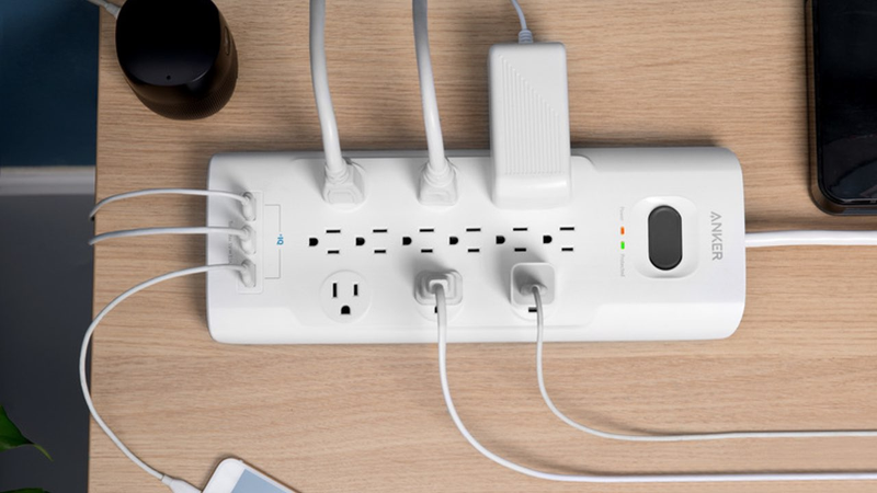 Multicontacto Anker | $27 | Amazon | Usa el código SUPERPWRFoto: Anker